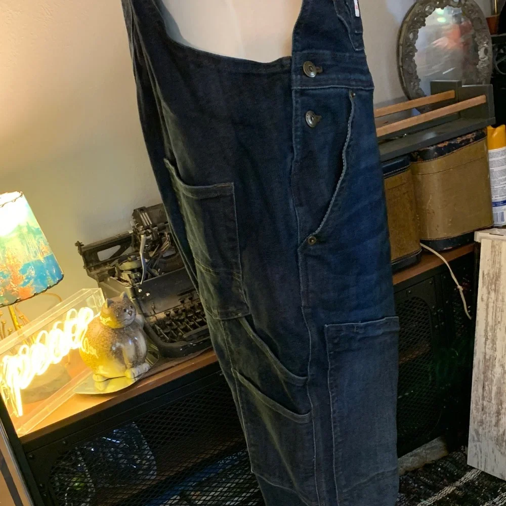 Duluth Trading Co Women's Double Flex Work  Blue Denim Overalls - Picture 3 of 16